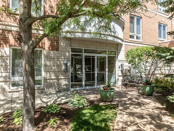 2nd image of 787 Graceland Ave #604