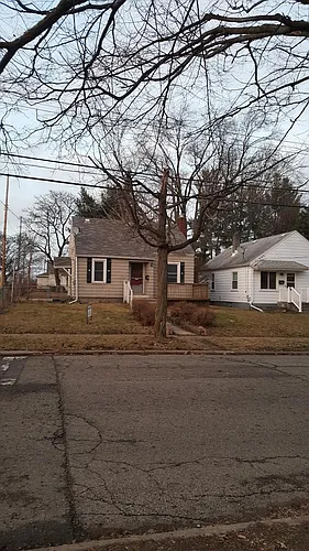 201 E Gier St Photo 1 201 E Gier St Photo 1