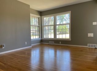 1642 Ford Pkwy, Saint Paul, MN 55116
