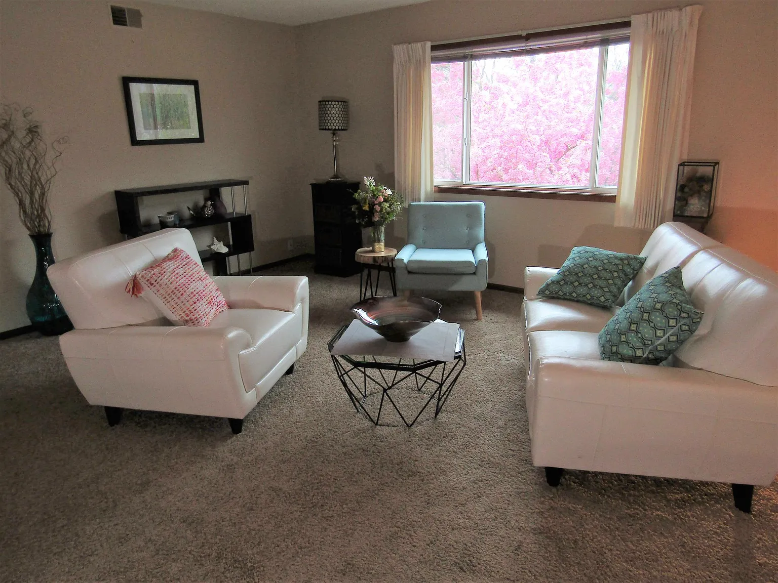 Stratford Highland Apartments — Photo 3