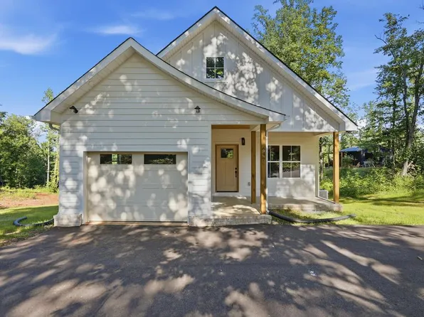647 Forest Cir, Sparta, TN 38583