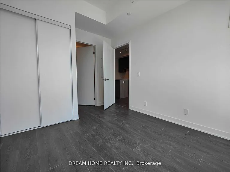 15 Holmes Ave #1201 — Photo 7