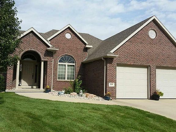 2nd image of 908 Rockwood Ct