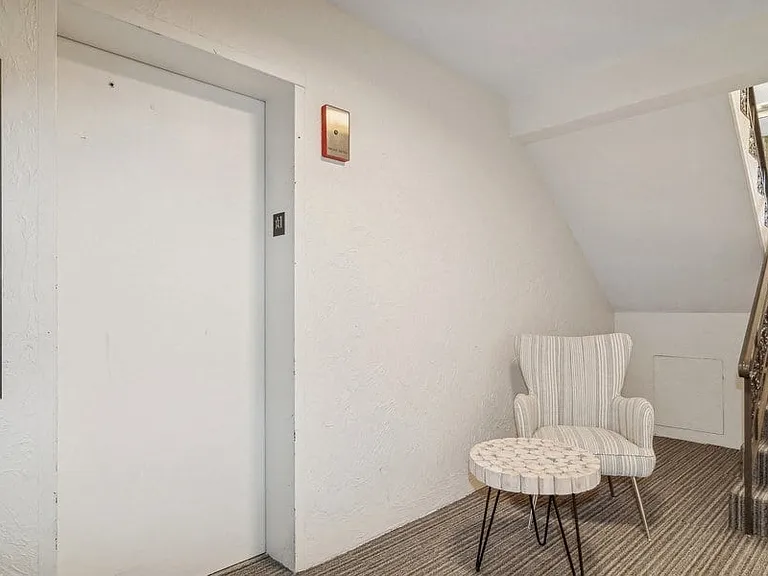 Cove at Linden Hills — Photo 19