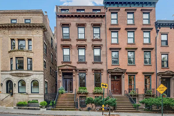 Rented by Engel and Volkers Brownstone Brooklyn | media 14
