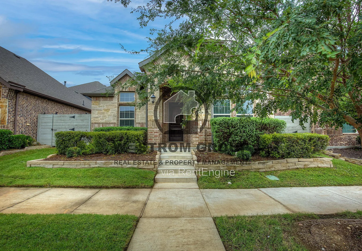 3 bed, 2.5 bath, 1864 sqft, $2,695 — Photo 3