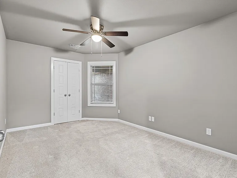3209 Oglethorpe St — Photo 7