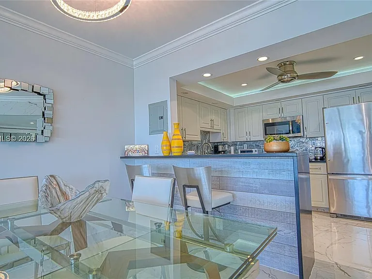 3550 Galt Ocean Dr #1808 — Photo 9