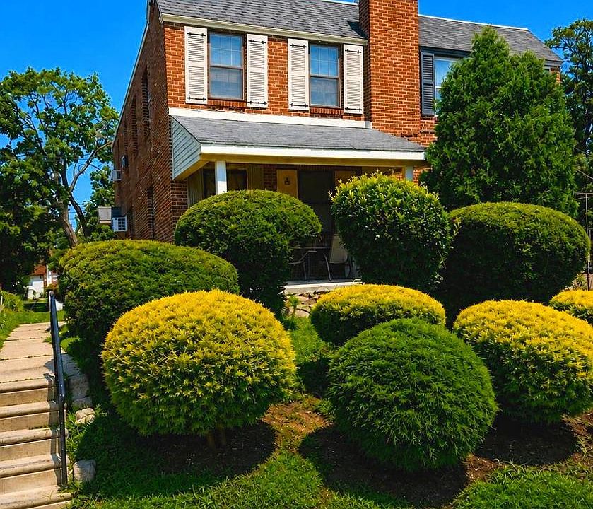 1st image of 8303 Mansfield Ave