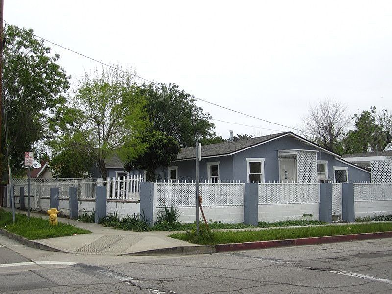 1st image of 1344 Omelveny Ave