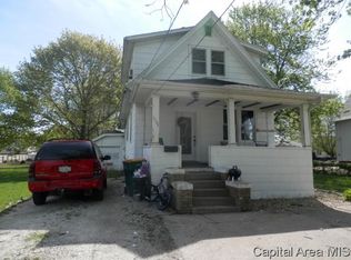 1127 Willard St, Galesburg, IL 61401