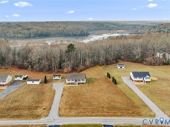 2nd image of 388 Berry Ridge Rd