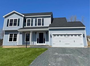 117 Cloverview Dr, Hudson, NY 12534