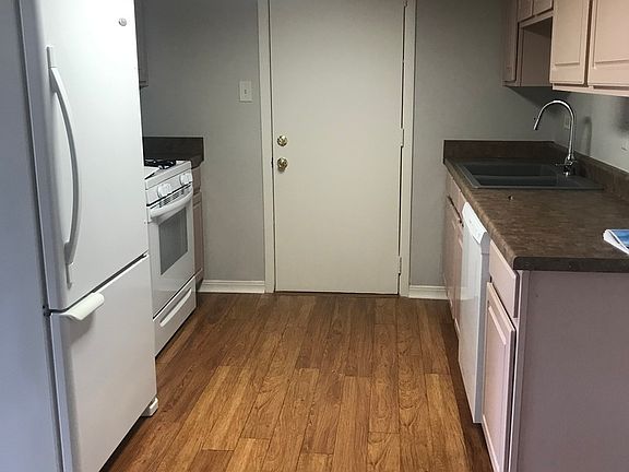 4th image of 9840 W 153rd St APT 2NW