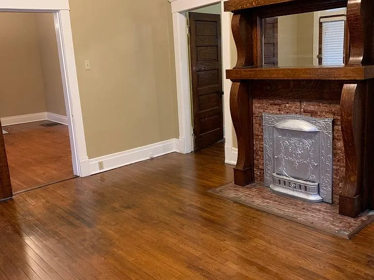 1037 Sharpe Ave — Photo 8