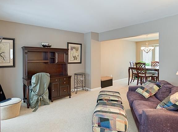 4th image of 8740 Lilly Dr