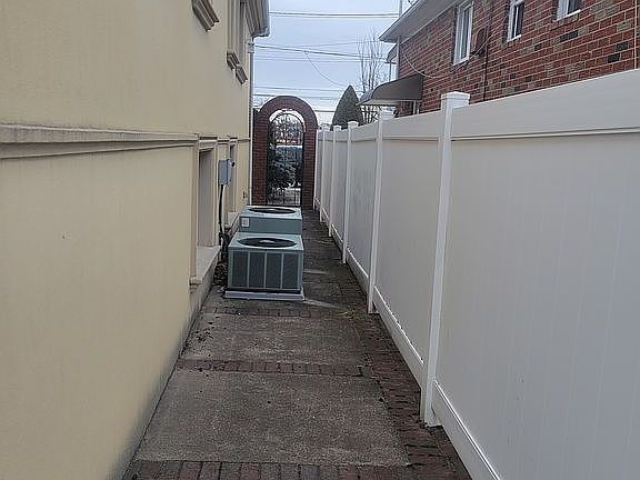 3rd image of 2166 E 66th St