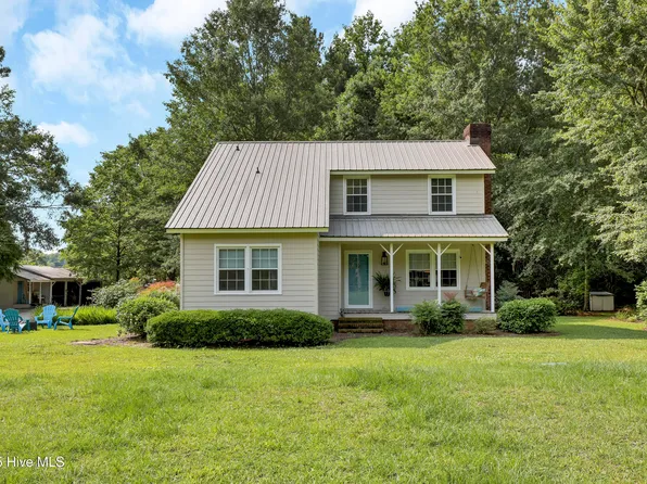 353 Old Savannah Road, Burgaw, NC 28425