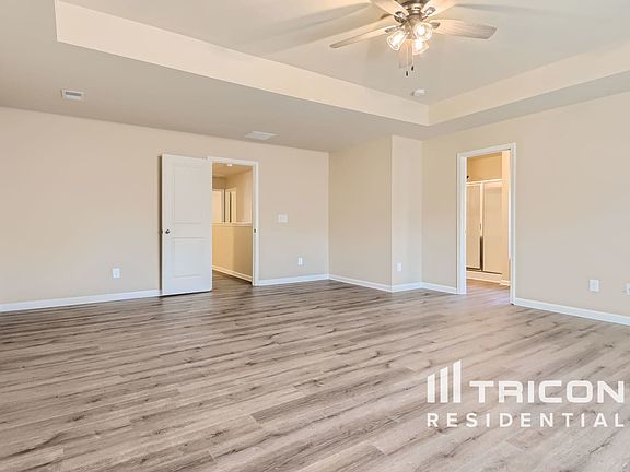 3rd image of 361 Rankin Cir