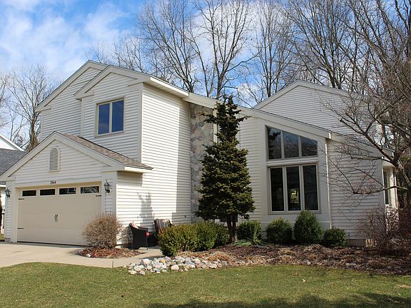 2nd image of 2864 Big Timber Dr NE