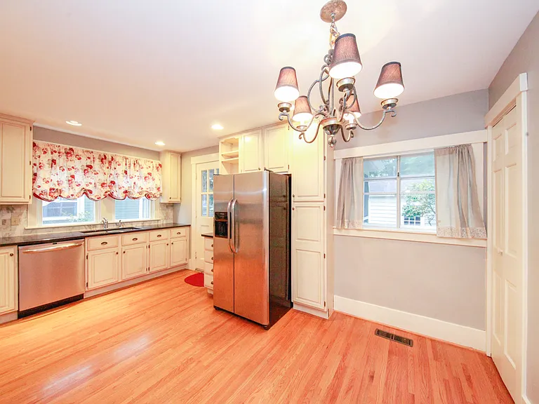 60 Patterson Rd — Photo 13