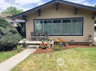303 S Division St, Cashmere, WA 98815