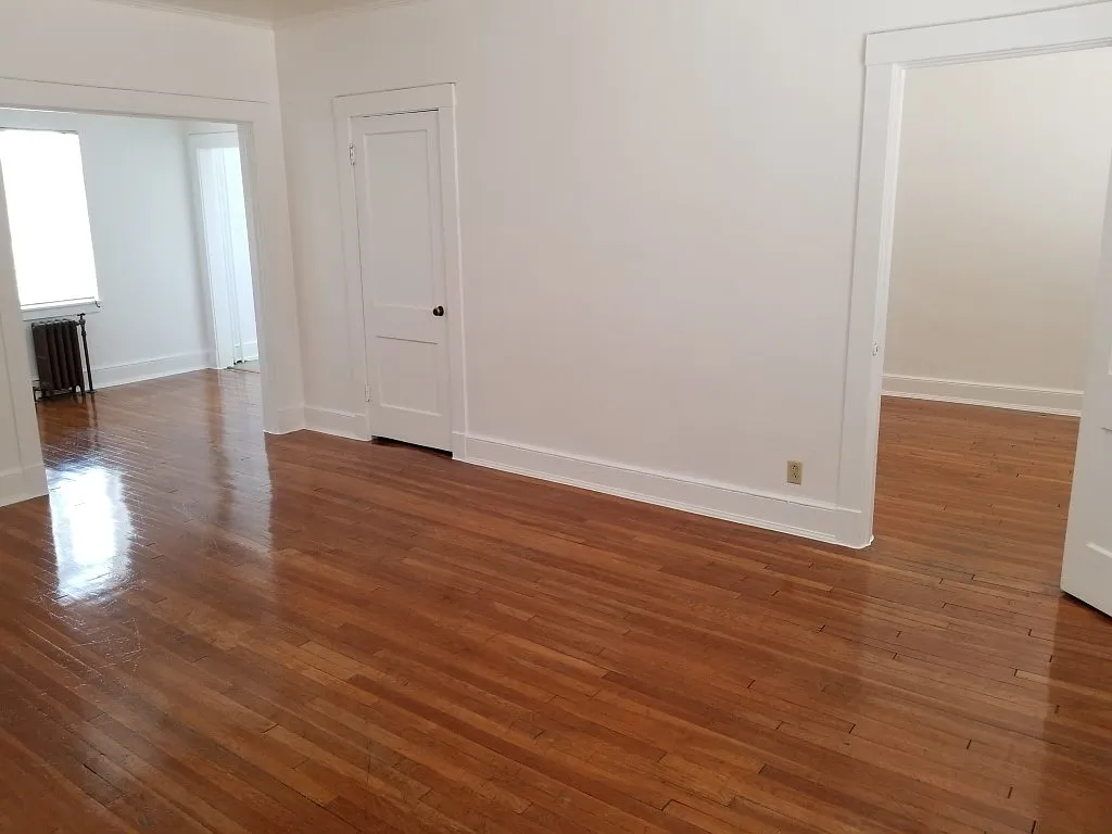 Eleven Forty Apartments — Photo 3