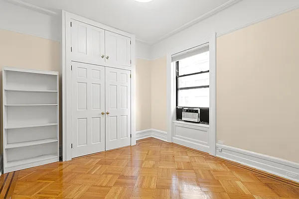 Rented by Corcoran | media 12