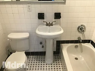 Rented by Mdrn Residential