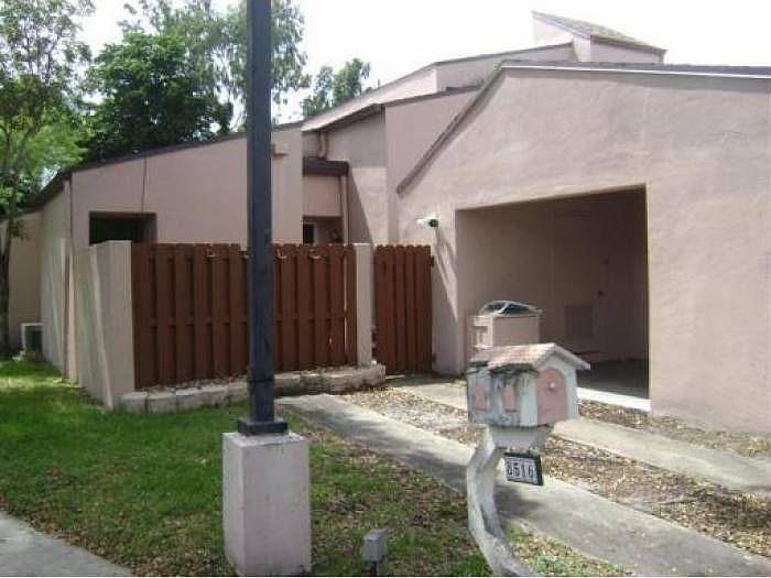 1st image of 8520 NW 9th Pl #8520