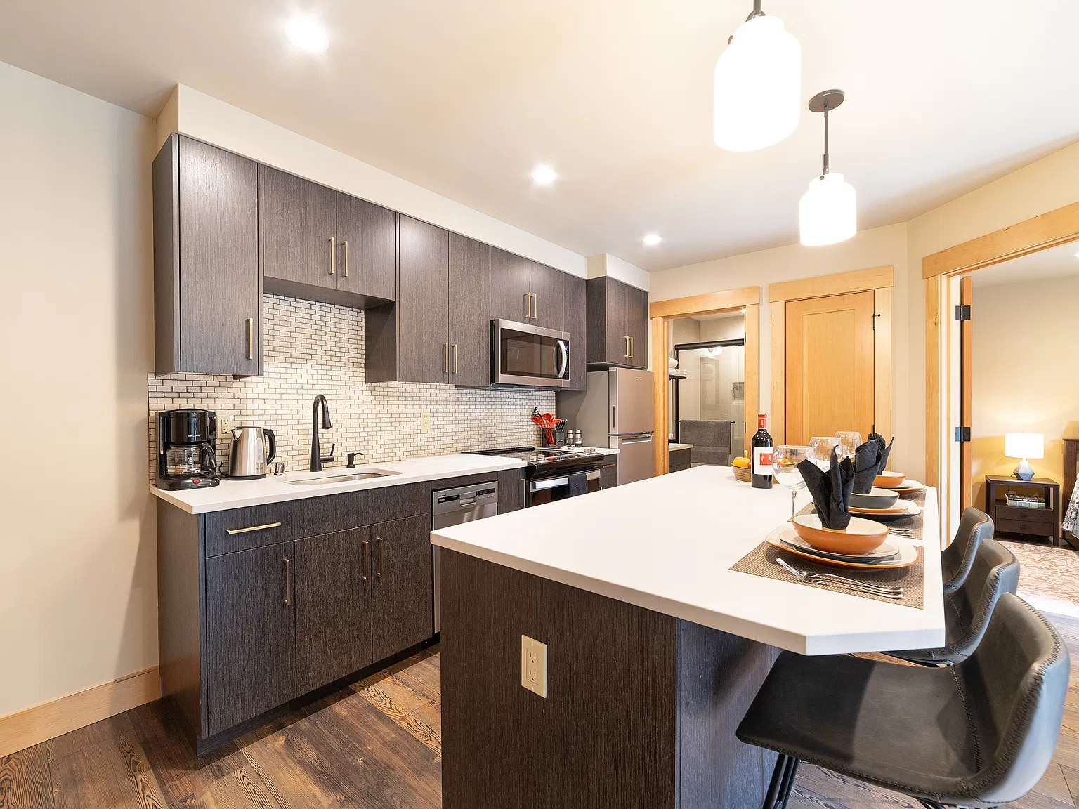 1 bed, 465 sqft, $2,000 — Photo 2