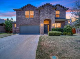 1104 Larkspur Ln, Cleburne, TX 76033