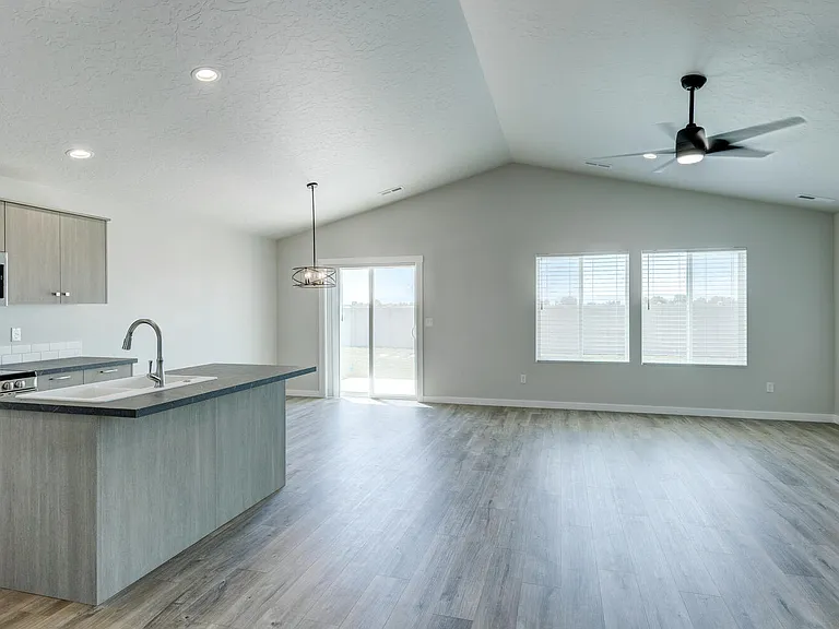 2395 W Opalite Dr — Photo 30