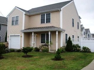 147 Oman St, Fall River, MA 02721