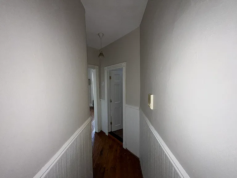 715 Sackett St #4R — Photo 6