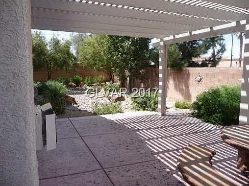 3rd image of 2744 Summerchase Ln