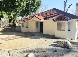 148 W Highland Ave, Sierra Madre, CA 91024