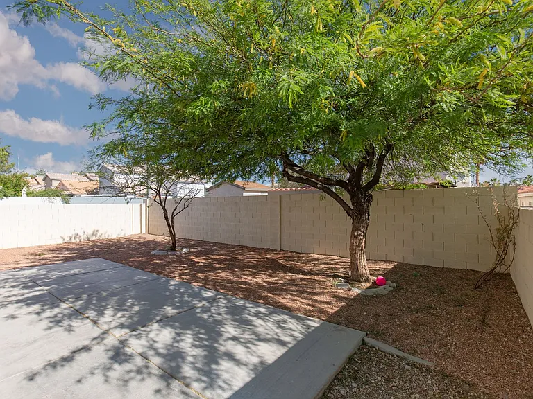 8348 Granite Peak Ct — Photo 31
