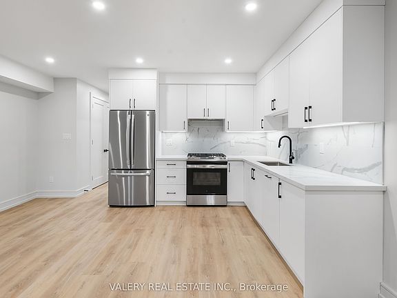 5th image of 158 Dovercourt Rd