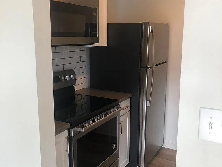 4515 Jefferson St #2 — Photo 17