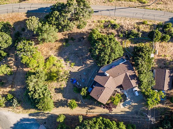 2nd image of 1229 N Camino San Carlos
