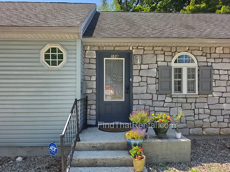 158 B St — Photo 2