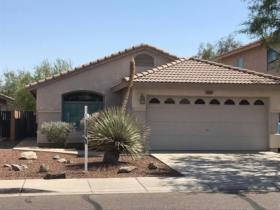 1st image of 2301 E Paraiso Dr