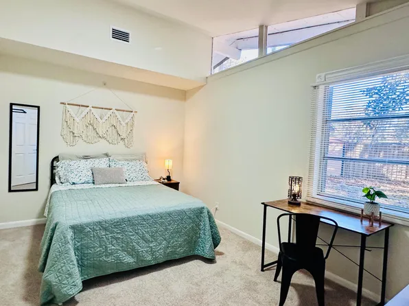 (undisclosed Address), Jacksonville, FL 32225