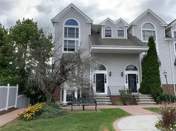 124-130 Deer Hill Avenue #A20, Danbury, CT 06810