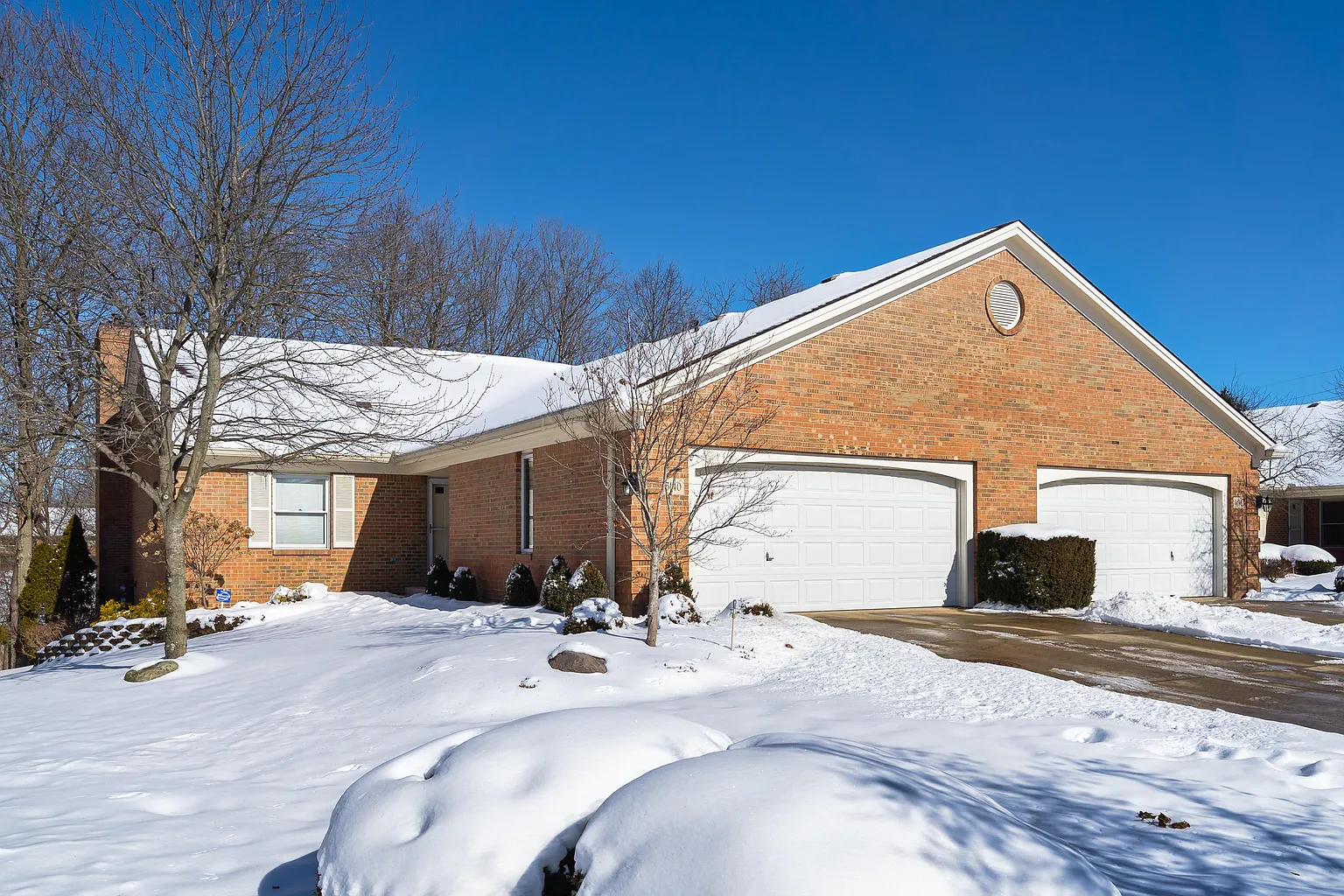 3140 Kingsmead Trce photo 1