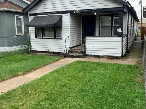 4013 Melville Ave, East Chicago, IN 46312