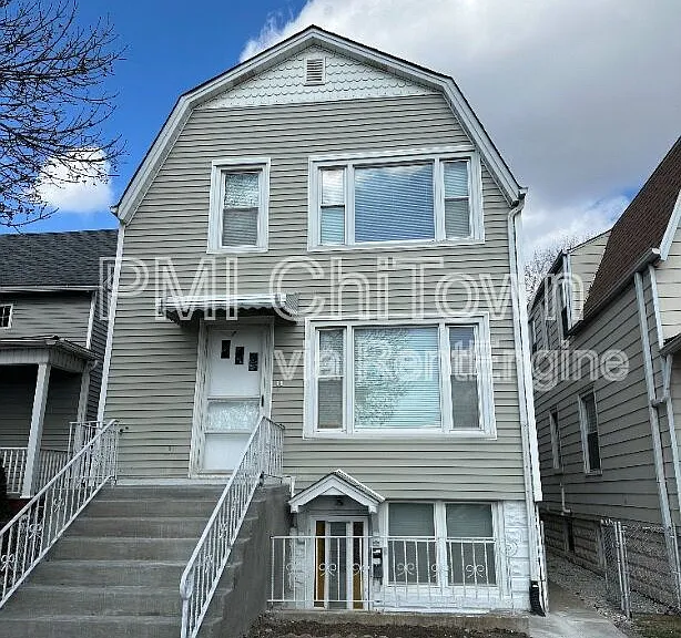 5202 W Ainslie St — Photo 1