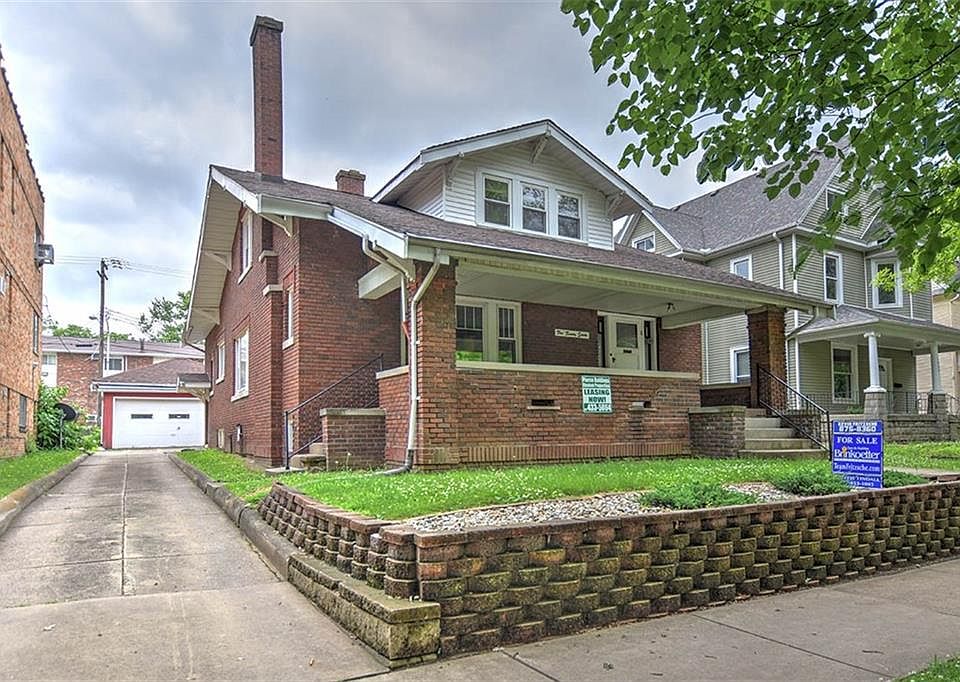 1027 W Main St, Decatur, IL 62522 Zillow