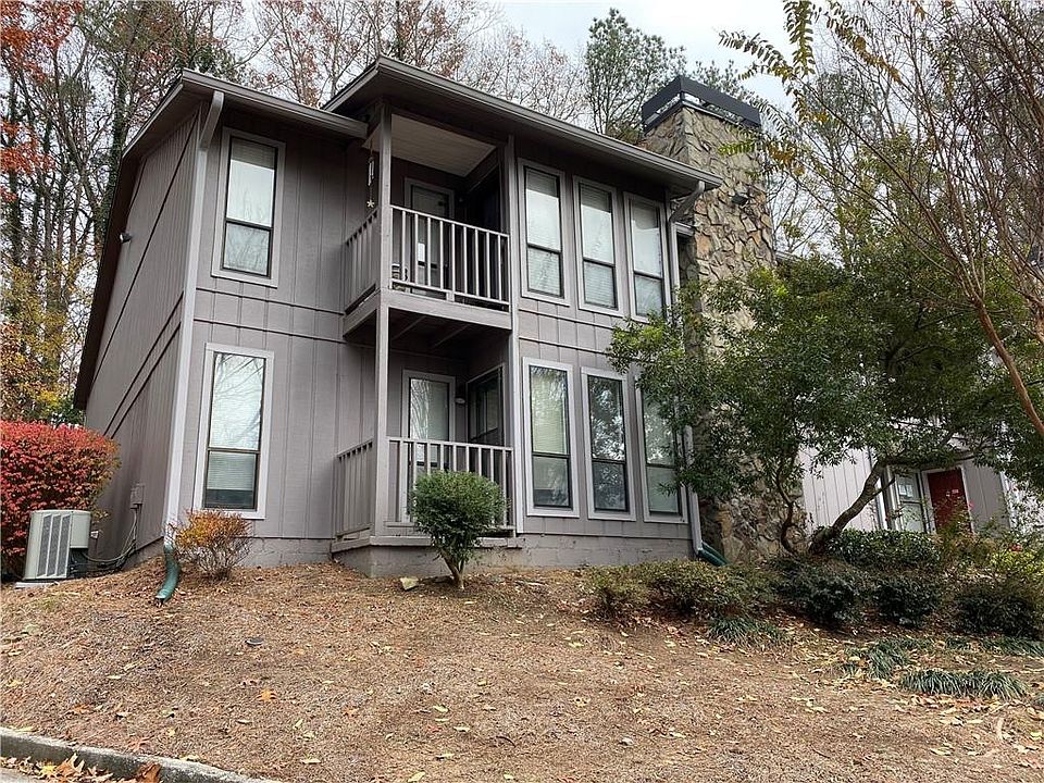 1st image of 3826 Woodridge Way #3826